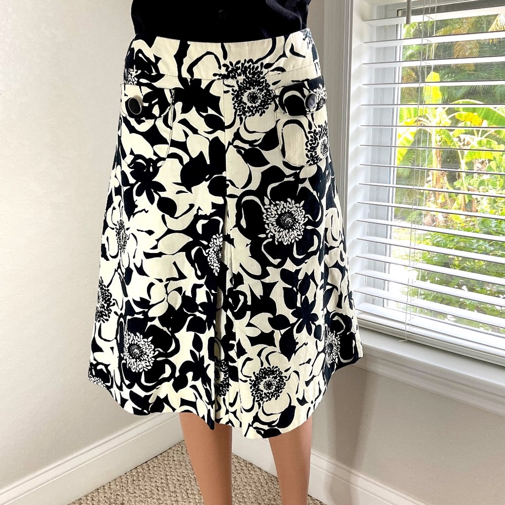 MERONA skirt Sz 4 Lined